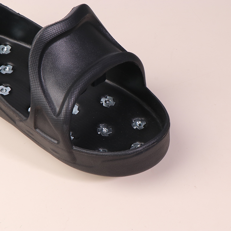 Flexible%20Spiked%20Shoes%20For%20Epoxy%20Floor%20Coating%20Epoxy%20Paint%20Self-Leveling%20Cement%20EVA%20Soft%20Material%20US%20Large%20Size%20JUE%20-%20Image%205