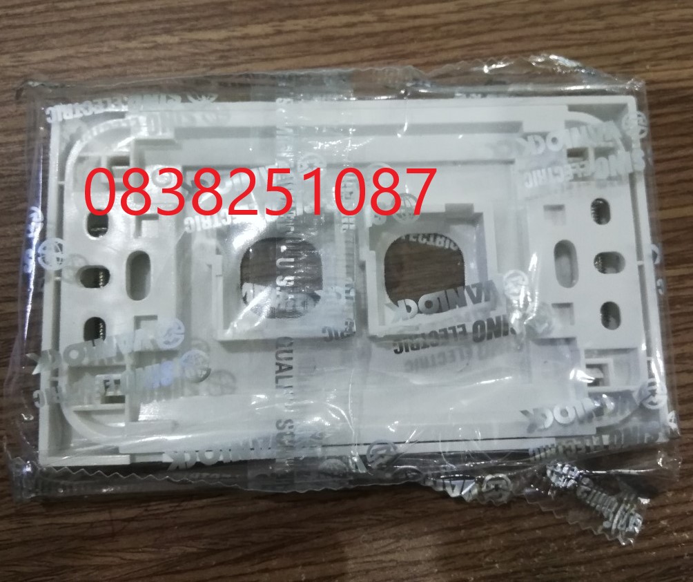 Mặt công tắc Sino S18 mặt 2