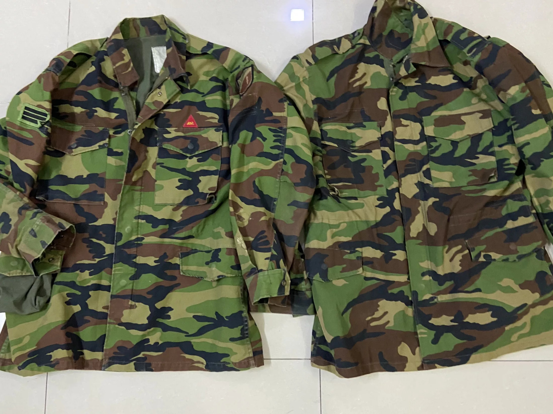 COMBOO 2 ÁO LÍNH HÀN QUỐC SALE RẺ 79K/2 CÁI (ÁO CŨ BỊ LỖI SALE RẺ)