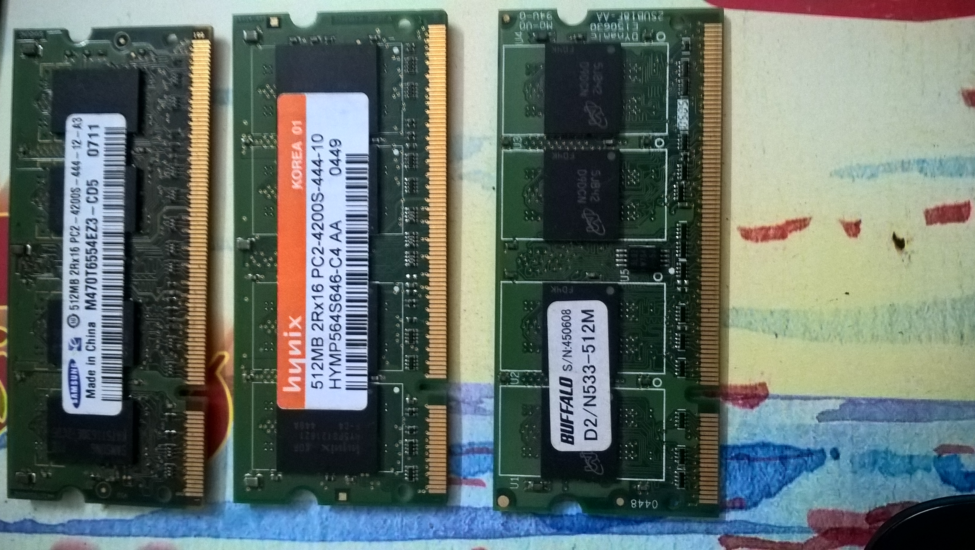 RAM laptop 512 MB