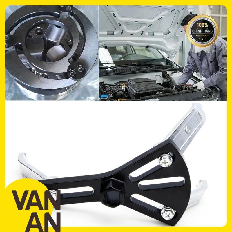 Vam mở nắp bình xăng bàn tay