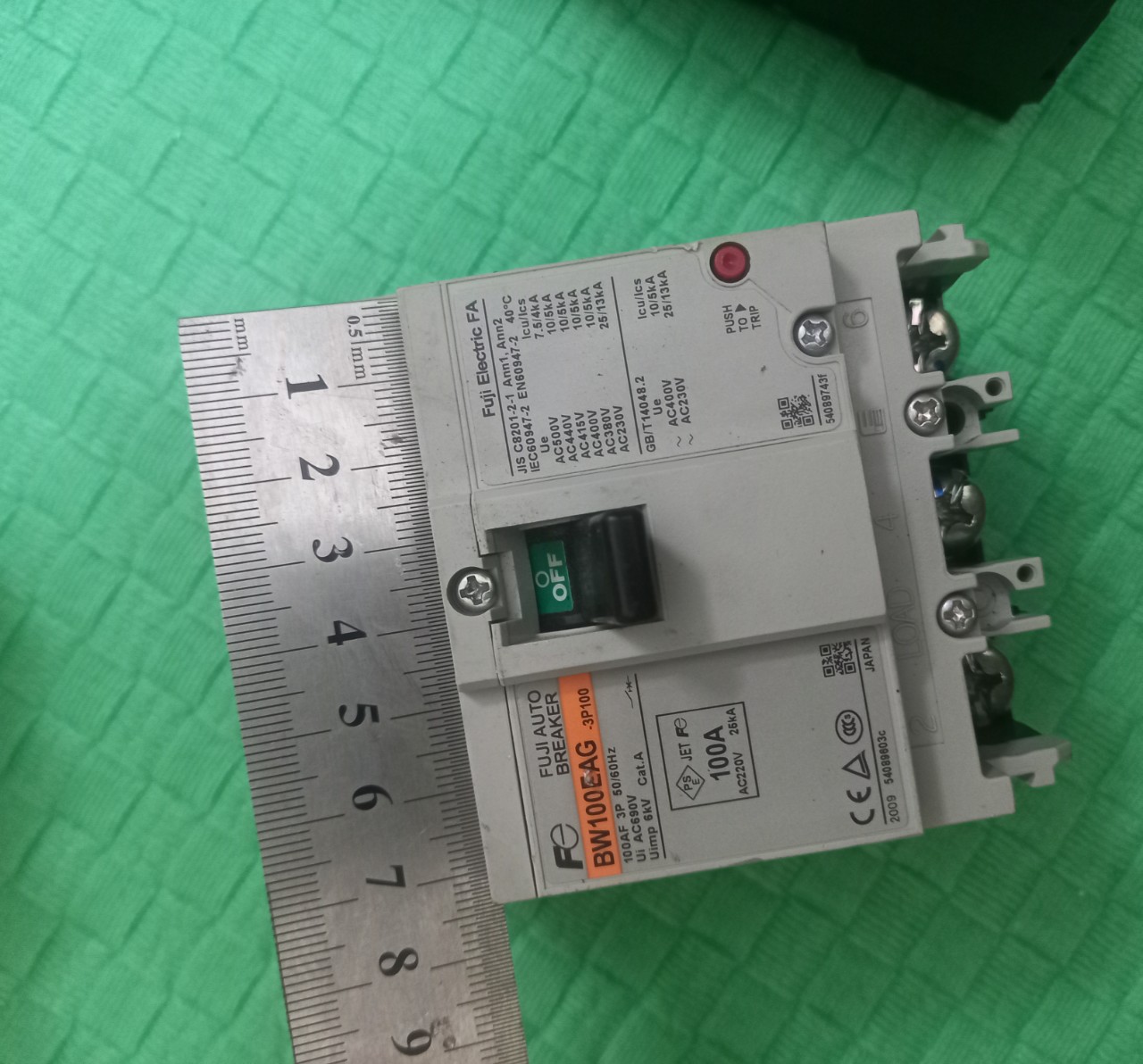 APTOMAT 3 PHA NHẬT BẢN 75A 100A