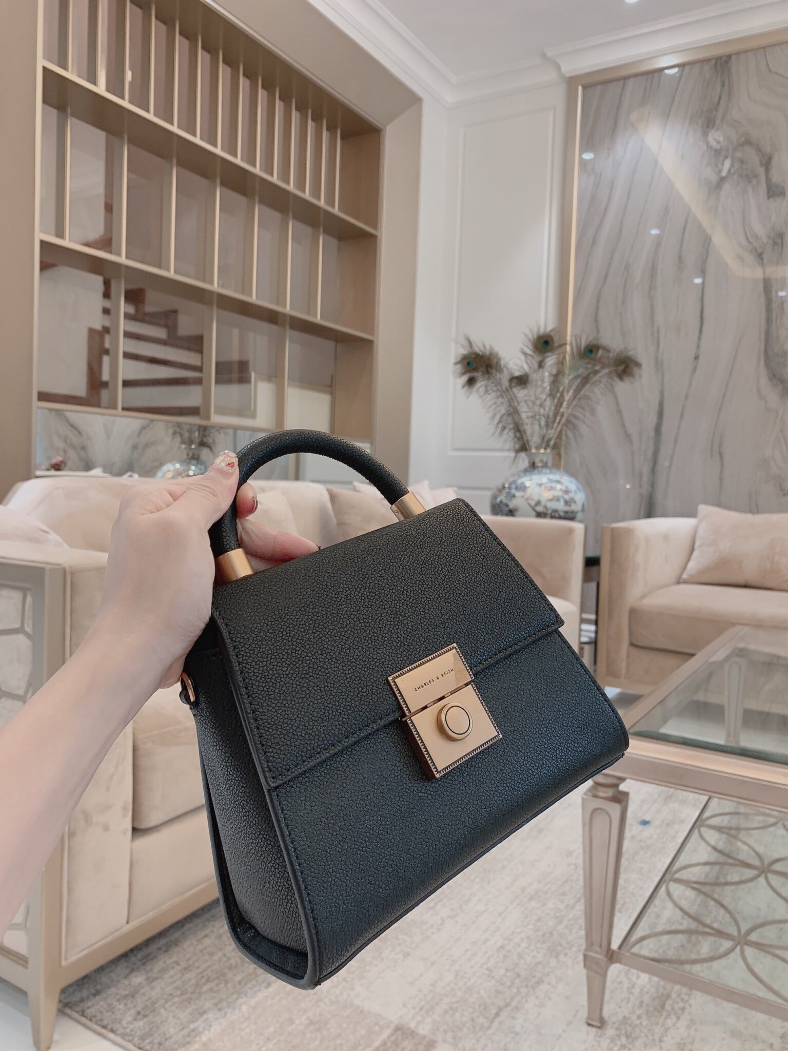 [HCM]Túi Xách Charles Keith Da Hạt Chính Hãng Fulltag và Mã Code