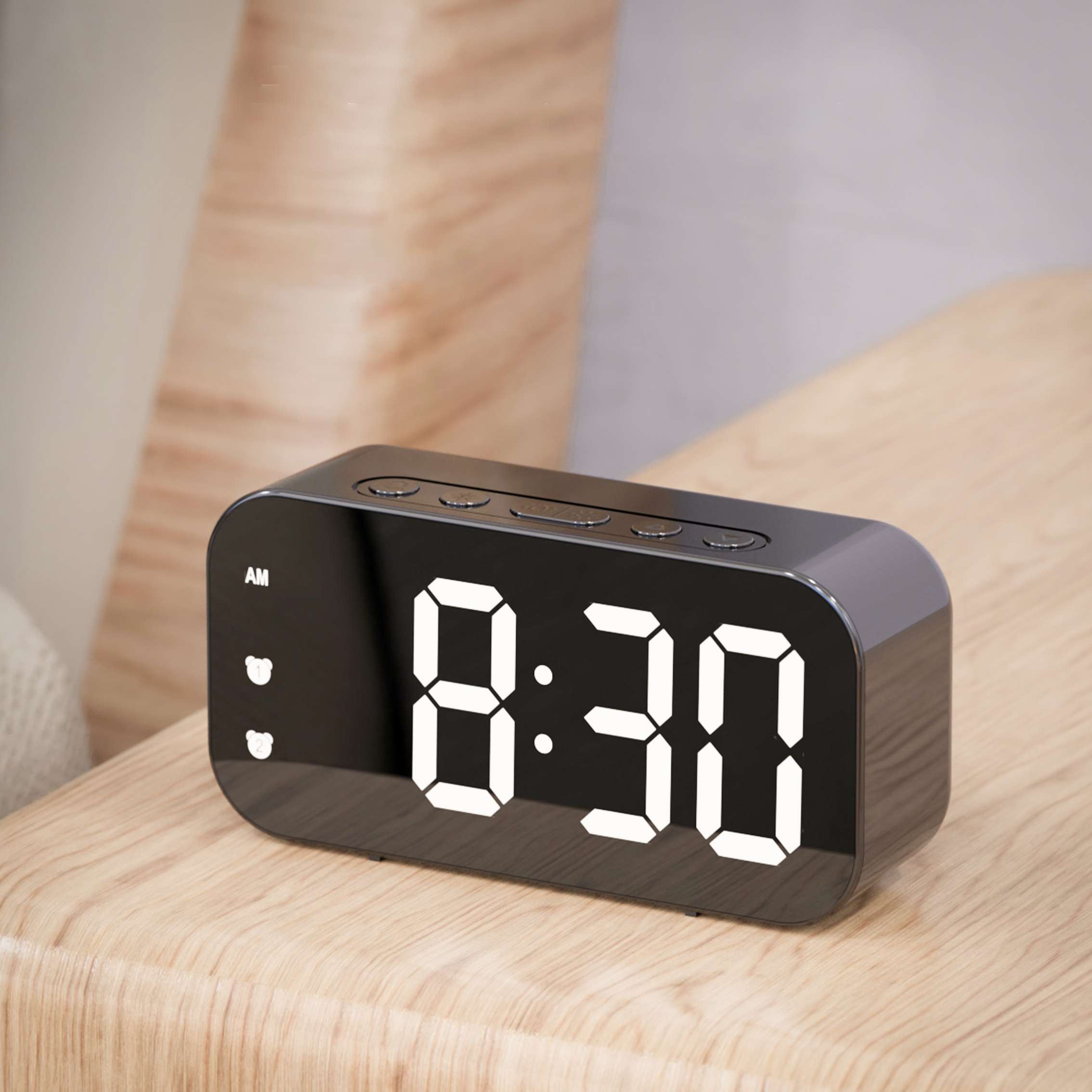 clock Simple LED electronic alarm clock clock student plug-in dual-purpose small alarm clock digital clock voice activated temperature clock