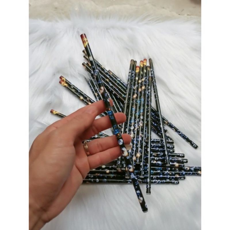 Chì sáp hút đá nail