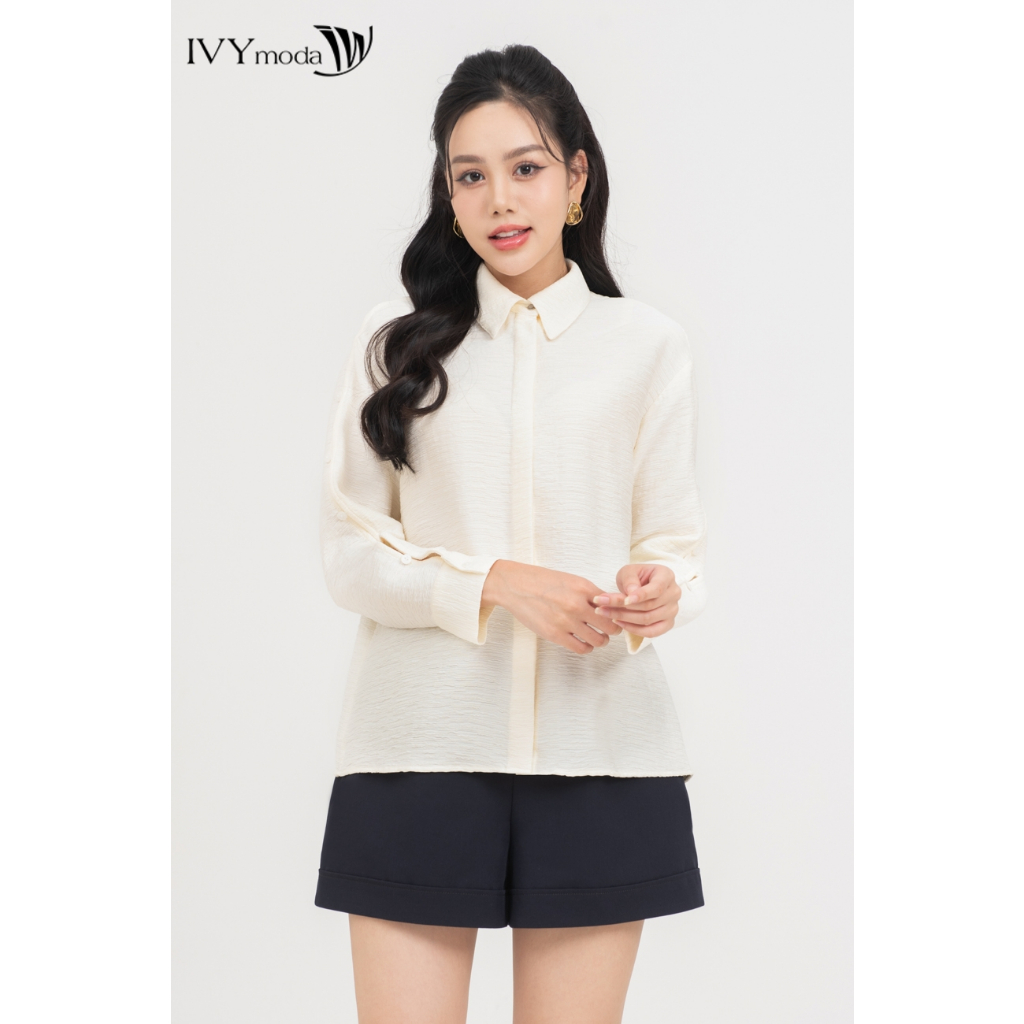 Áo sơ mi lụa nẹp dấu khuy IVY moda MS 17B9612