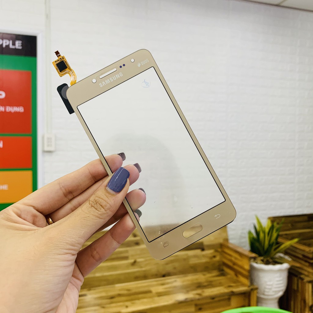 { ẢNH THẬT } Cảm ứng Samsung J2 prime chất lượng , giá tốt
