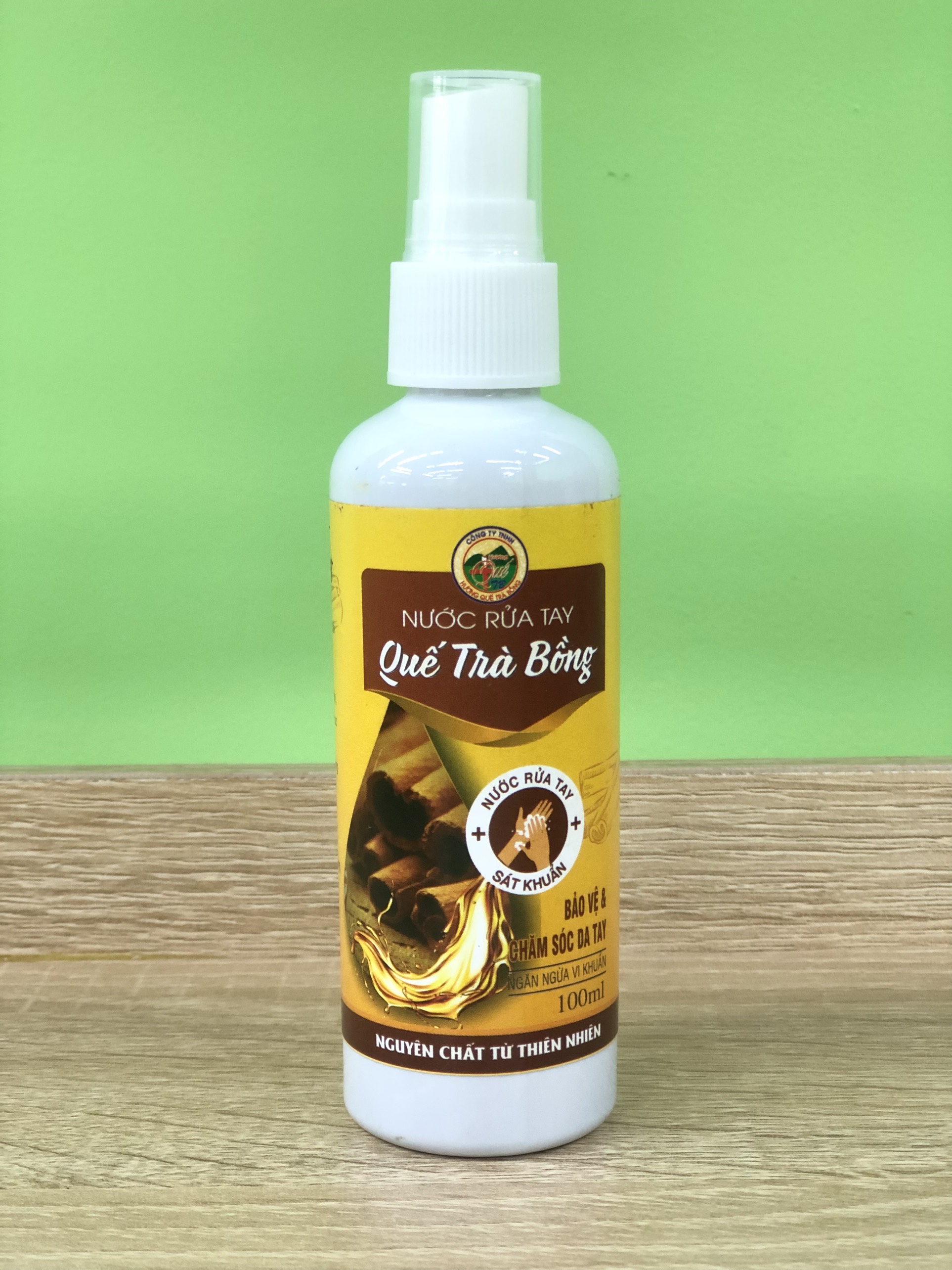 Nước rửa tay khô Quế Trà Bồng 100ml