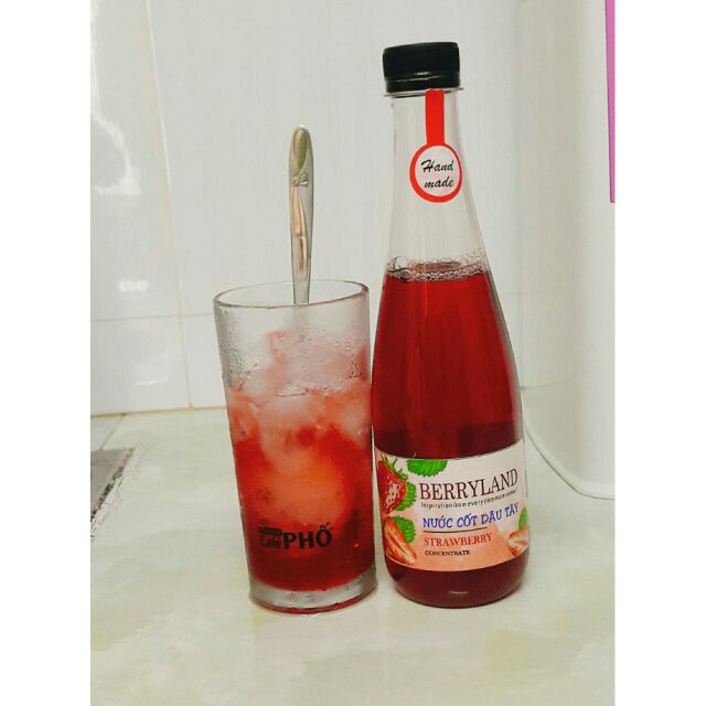 Nước cốt dâu tây Đà Lạt Berryland siro syrup 1000ml