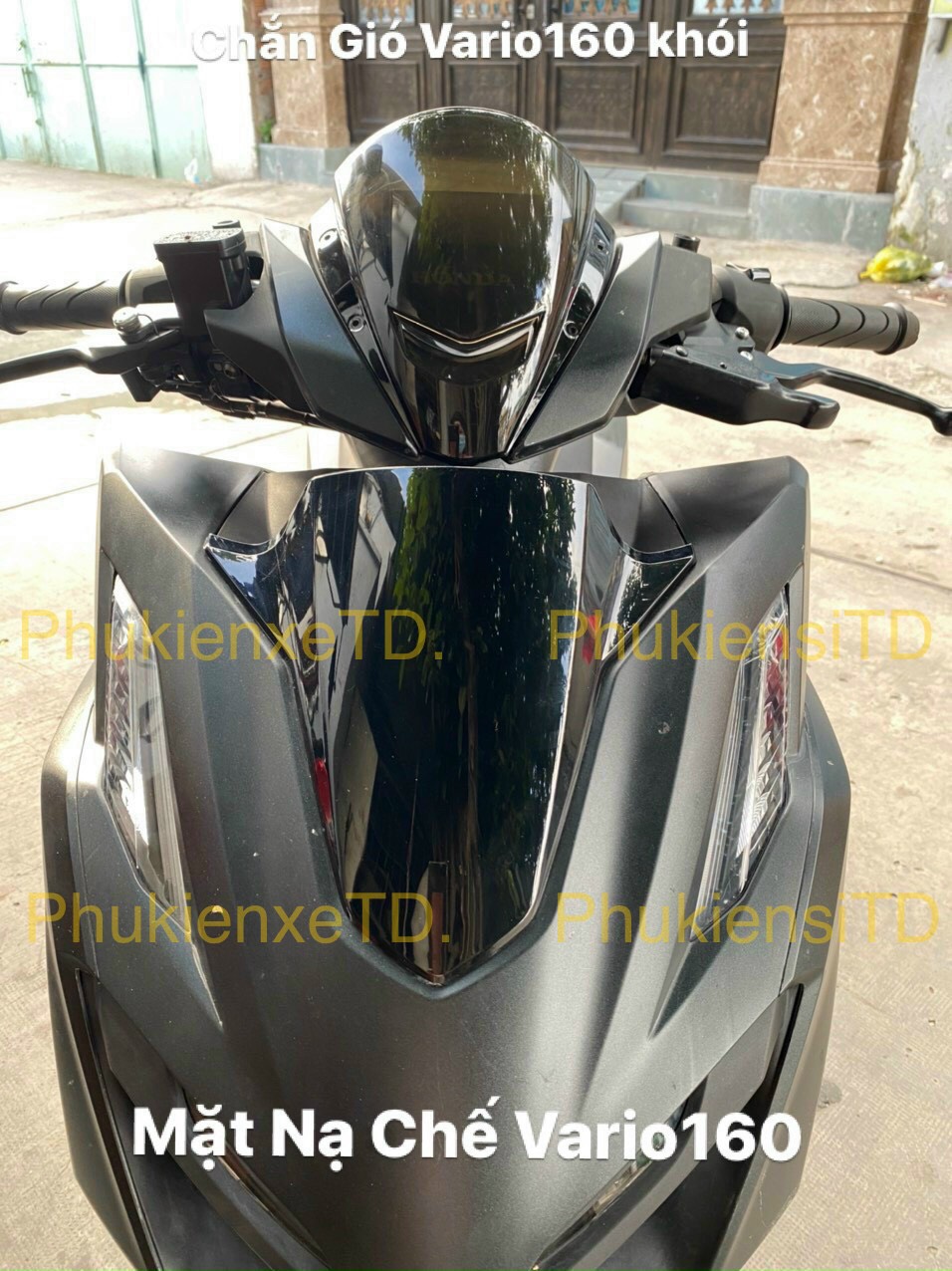 Mặt nạ chế Vario 160 đời 2022