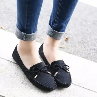 ladies stylish flat shoes