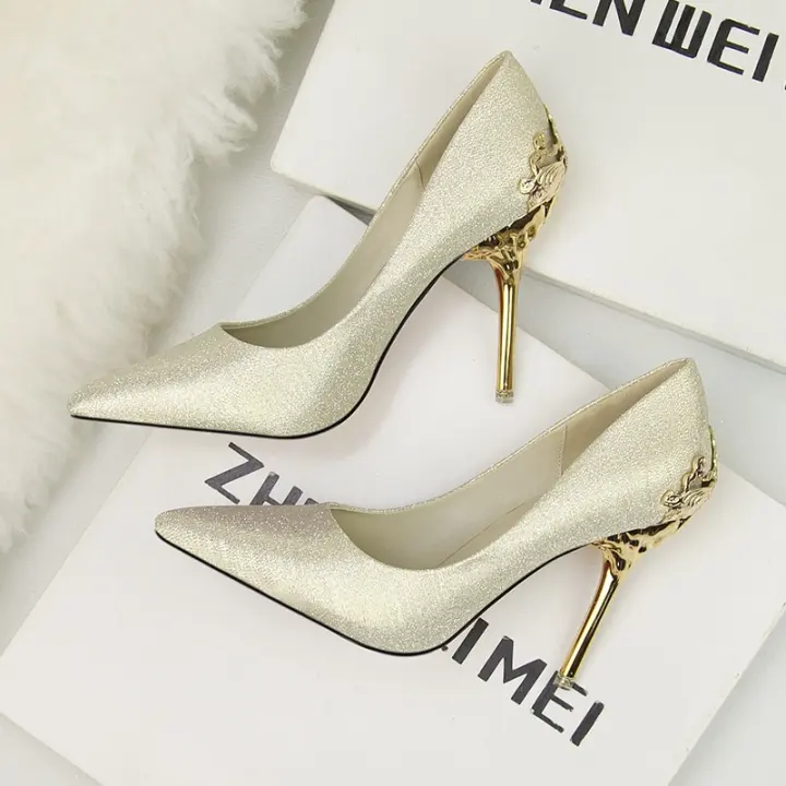 gold shoes for women