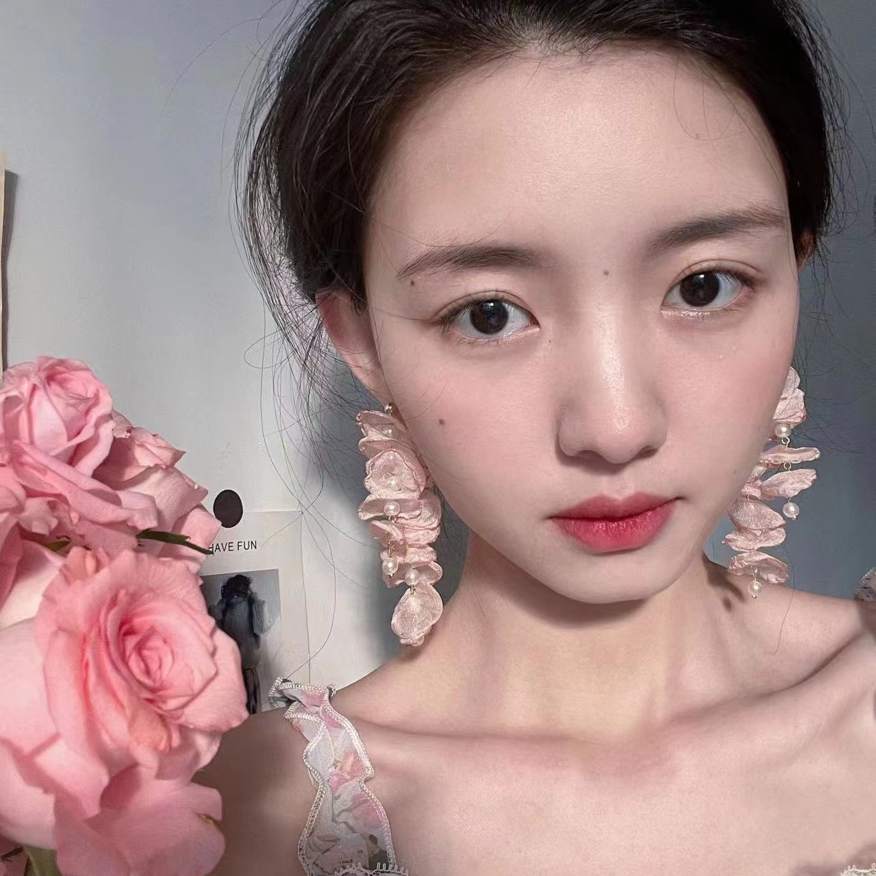 %E3%80%90Prices%20are%20low-%20Now%20don't%20beslow%E3%80%91A%20set%20powder%20vine%20spring%20summer%20romantic%20tassel%20pearl%20thin%20fake%20silver%20earrings%20earrings%20women%20-%20Image%202