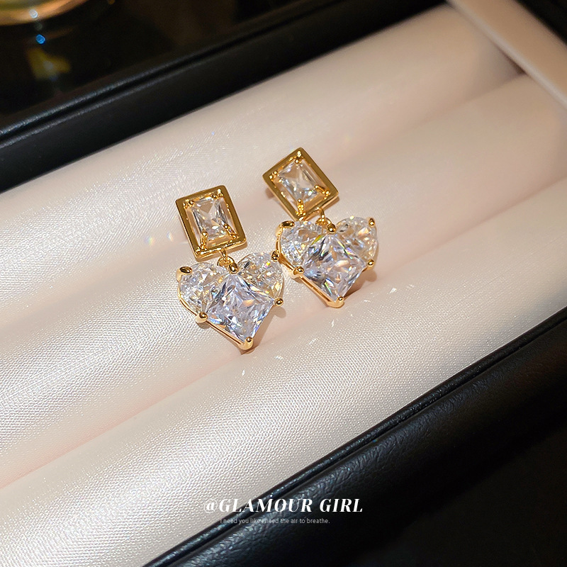 Women crystal rhinestone earrings