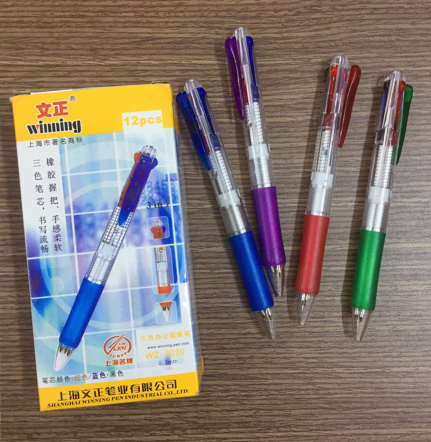 Bút bi bấm 3 ngòi Winning