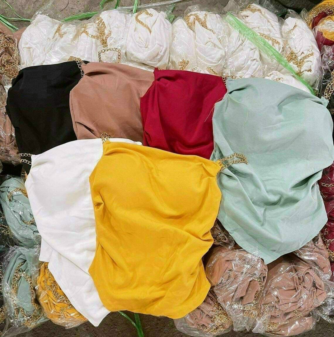 Áo hai dây phối xích vạc chéo