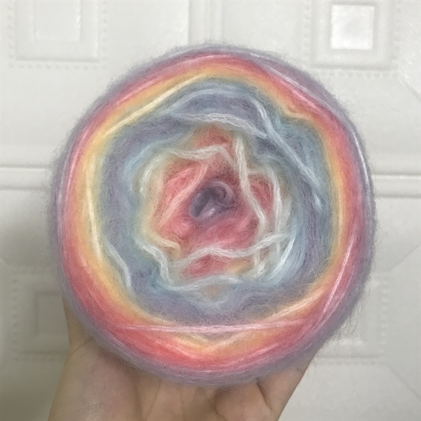 Len Loang cầu vồng mohair sợi to cuộn 100gr