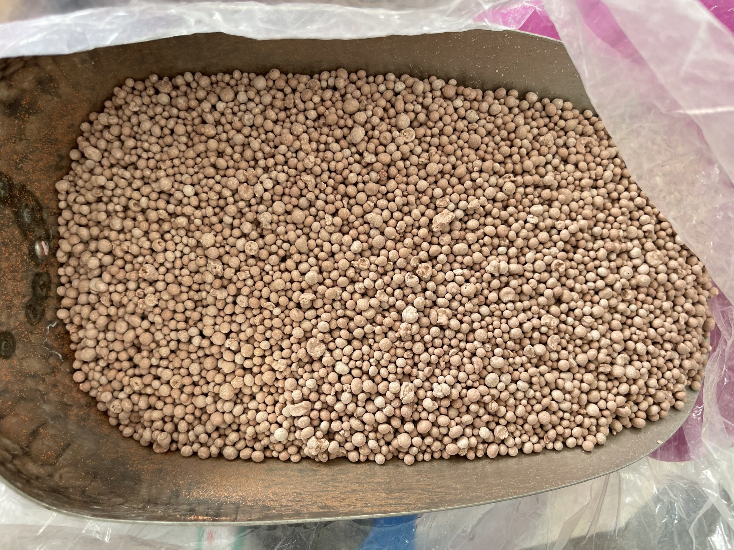 PHÂN BÓN NPK 16.16.8 VIỆT NHẬT (1KG)