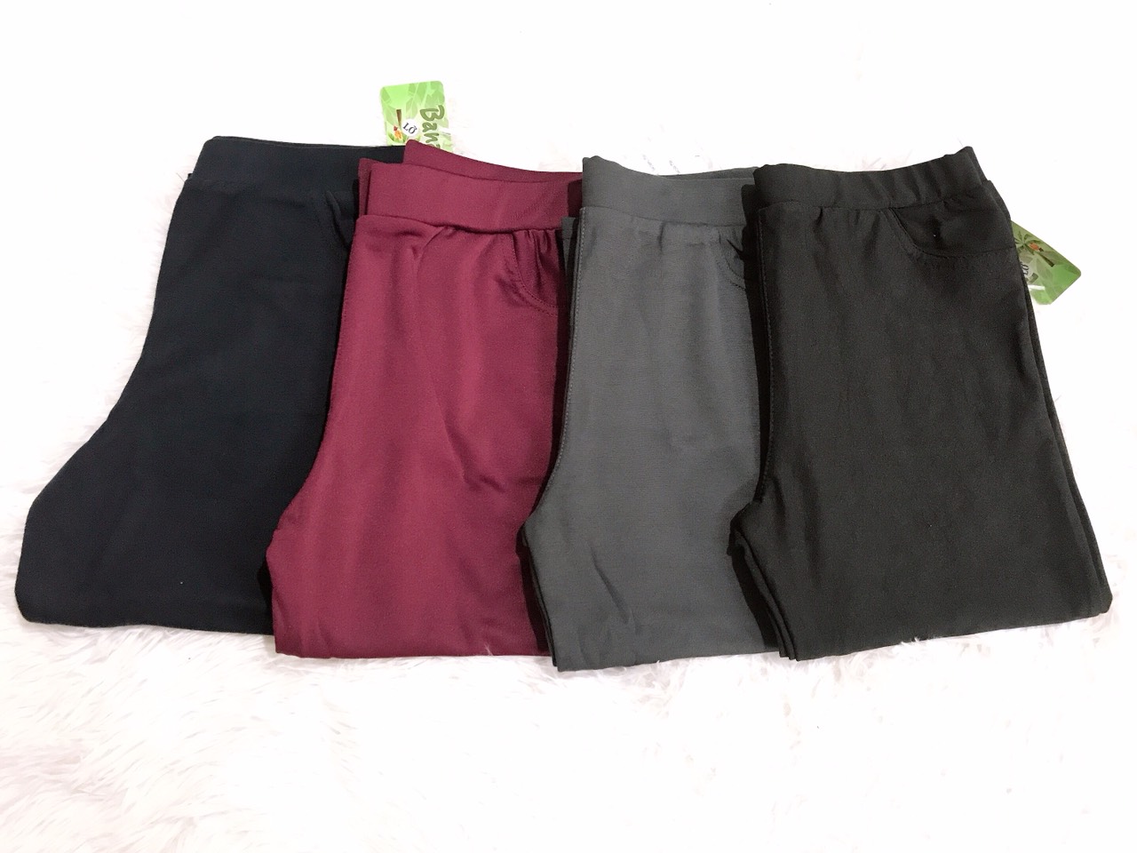QUẦN THUN ÔM LEGGING LỬNG NỮ CO GIÃN 4 CHIỀU MÊM MÁT ( 3 CÁI 100K)