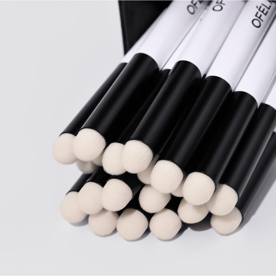 Cọ môi Ofelia Lip Smudge Brush