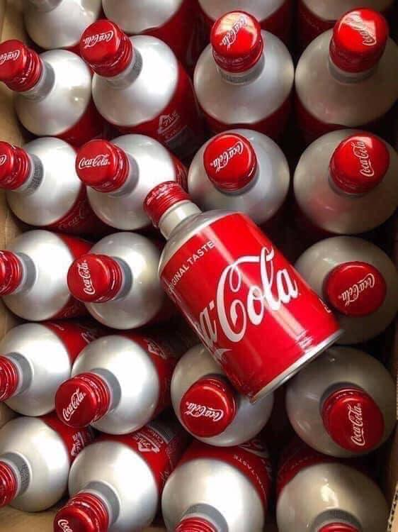 Coca Nhật Nắp Vặn Thùng 24 lon