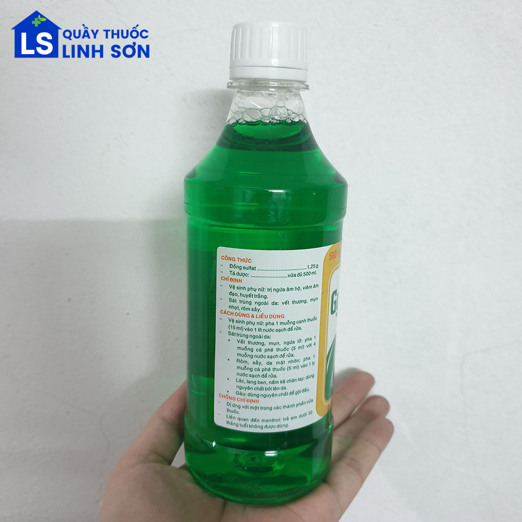 Dung Dịch Vệ Sinh Phụ Nữ Gynofar Pharmedic Chai 500 Ml