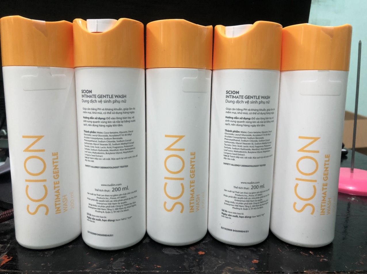 Combo 5 Chai Dung Dịch Vệ Sinh Phụ Nữ Scion Nuskin Feminine Wash