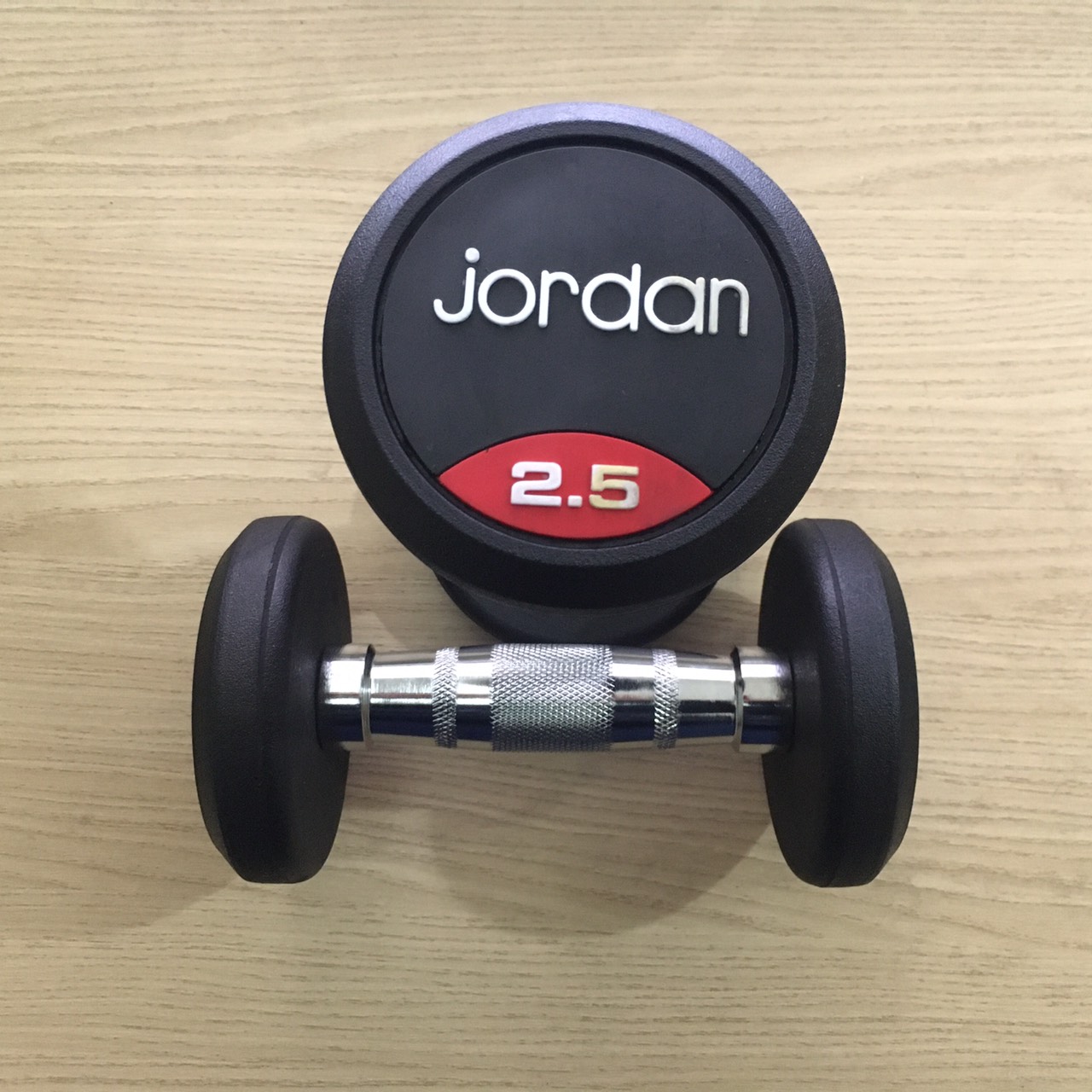 Tạ tay cao su Jordan 2.5kg cao cấp (1 cục)