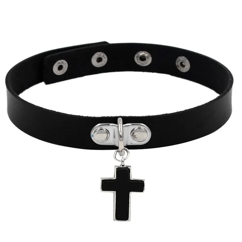 Unisex Gothic Choker Necklaces Women Girls Rivet Leather Necklace Rock Kpop Punk Neck Collars Black Choker Necklace Cool Collar.