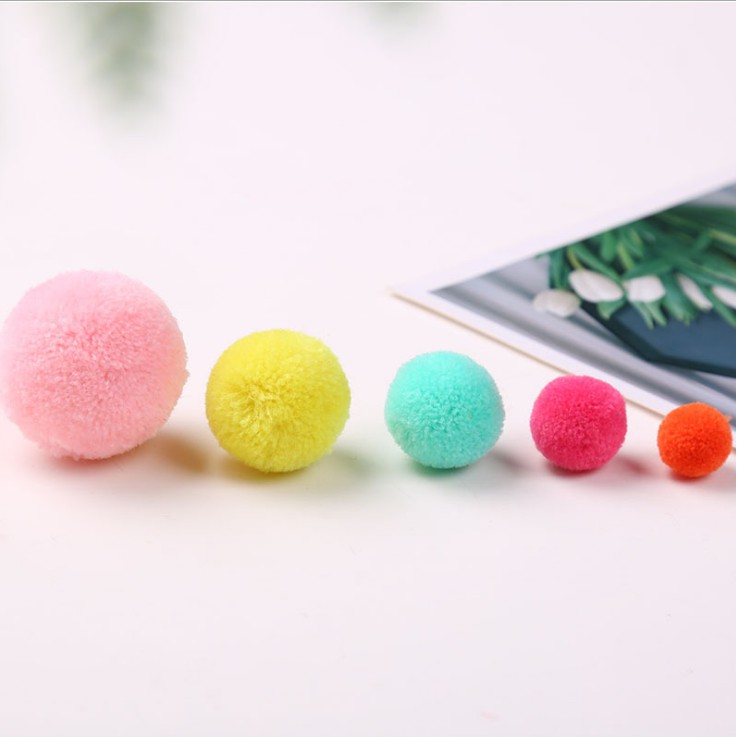 Quả Pompom phụ kiện handmade 75k