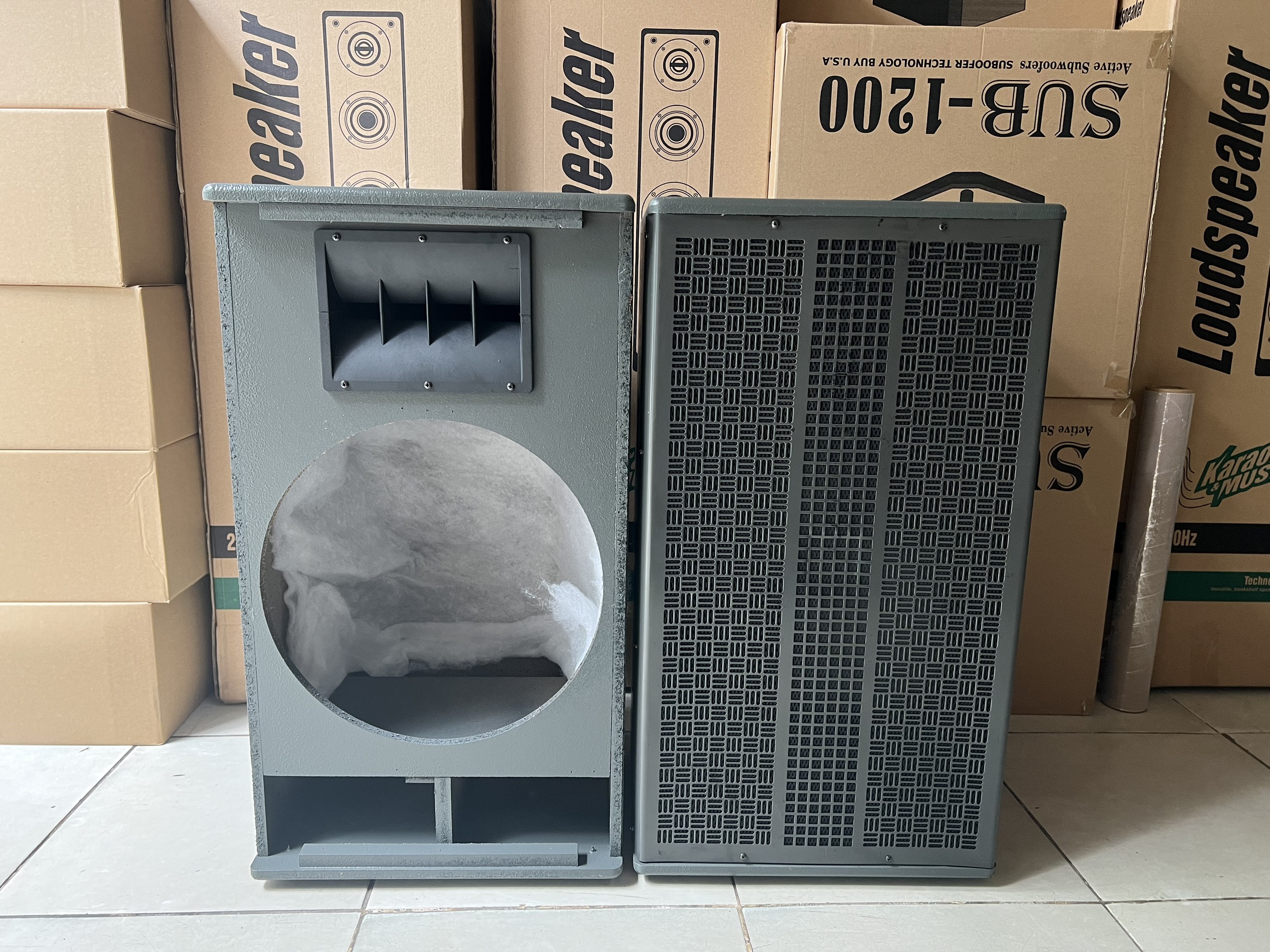 Vỏ thùng loa 4 tấc họng Array