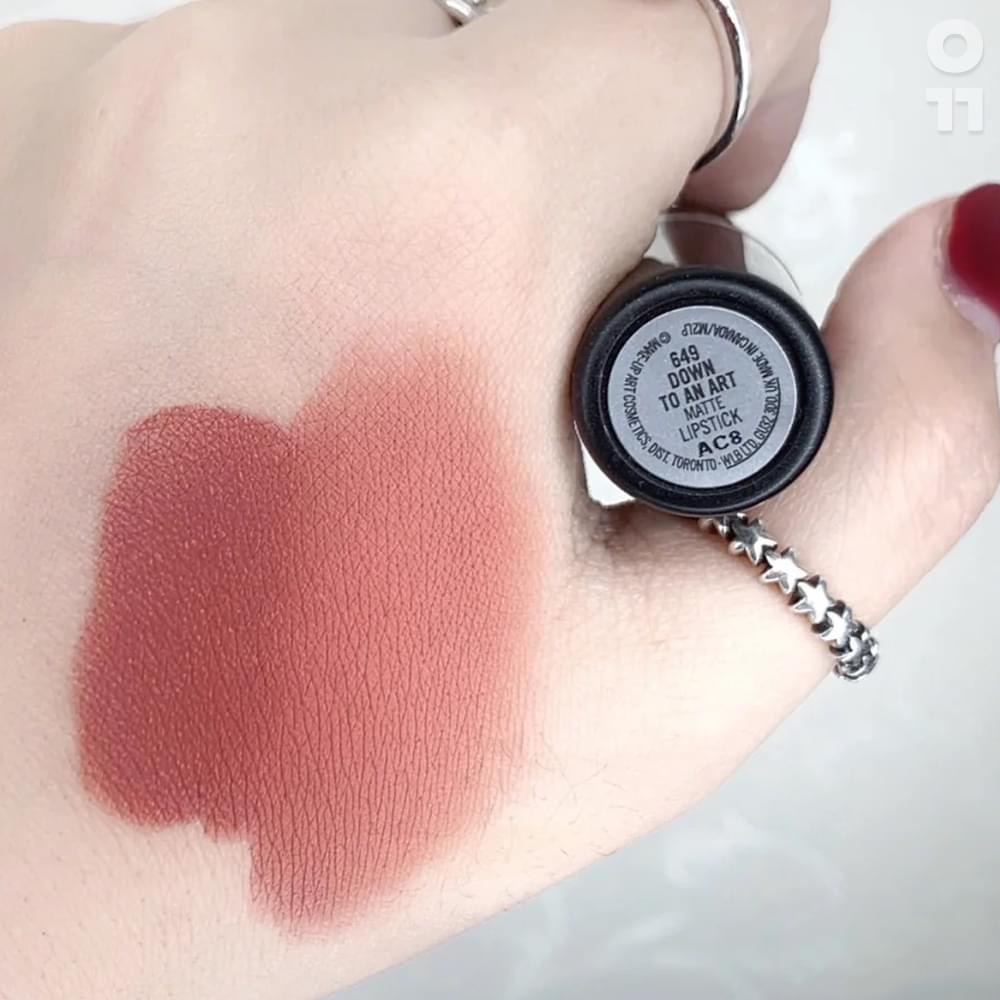 Son thỏi M.A.C Matte Lipstick 3g