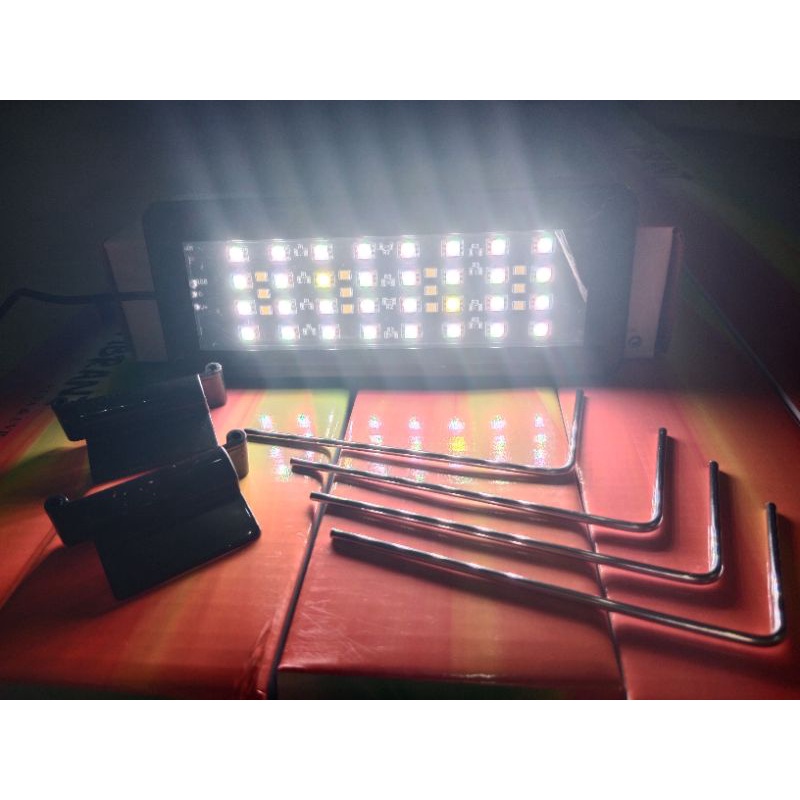 Lampu Led Atas Aquarium Aquascape KANDILA VIBRANT + UVA & UVB V 300