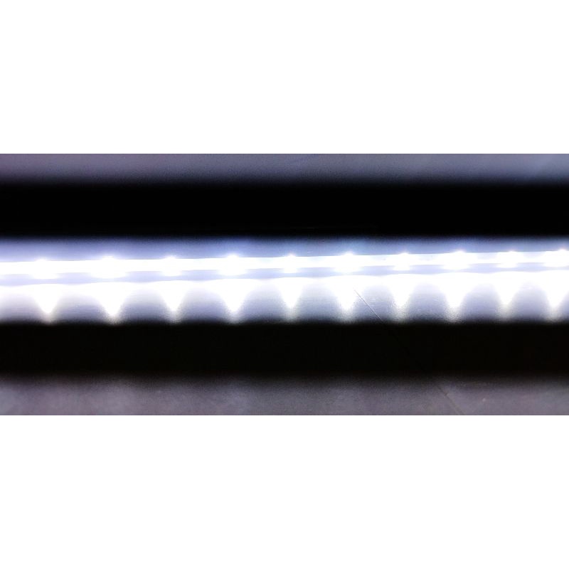 Lampu LED celup Aquarium SAKKAI PRO T4 2LED 100
