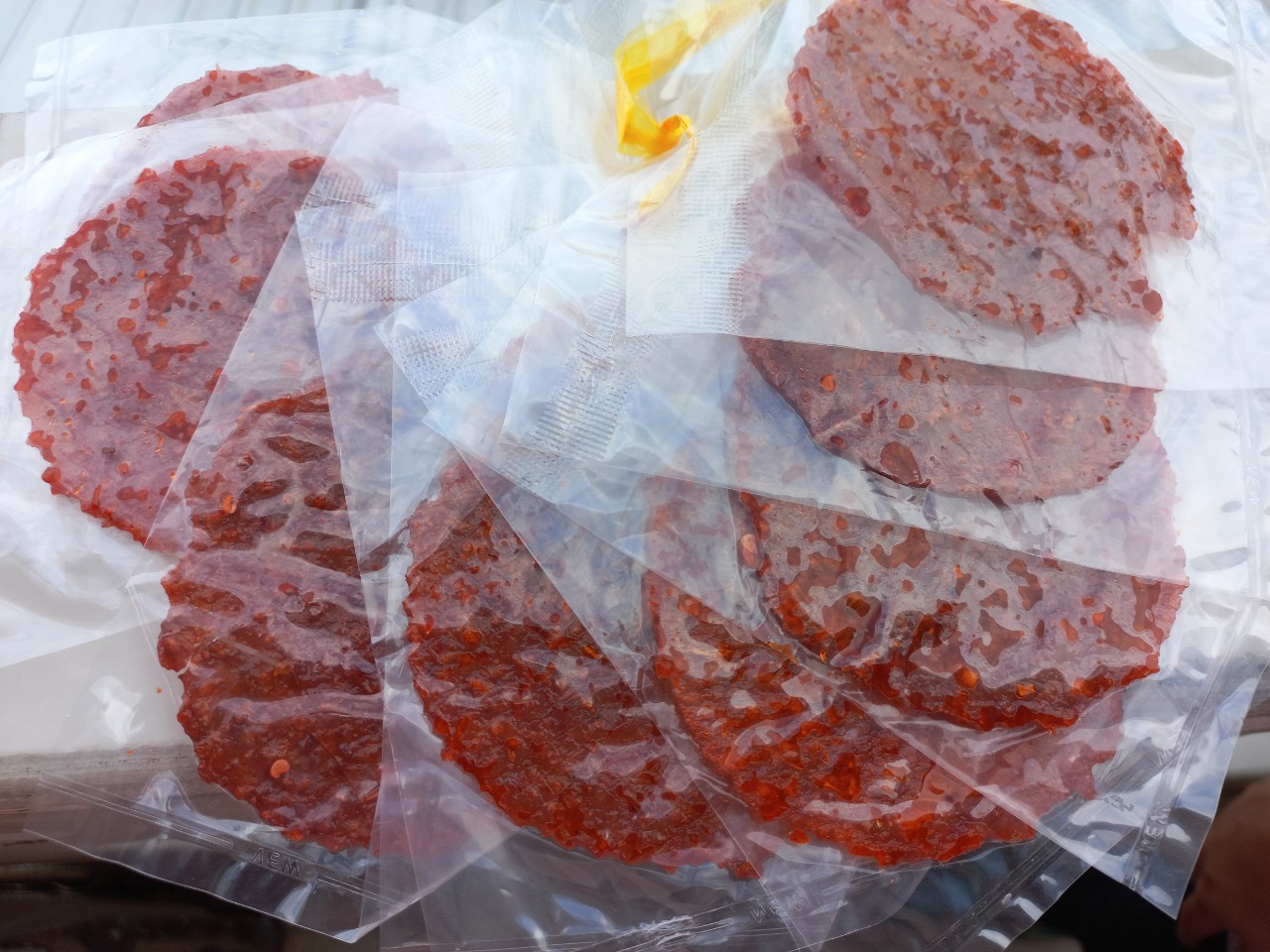 1 Xâu Khô Cá Bò Rim Sate Ép Miếng