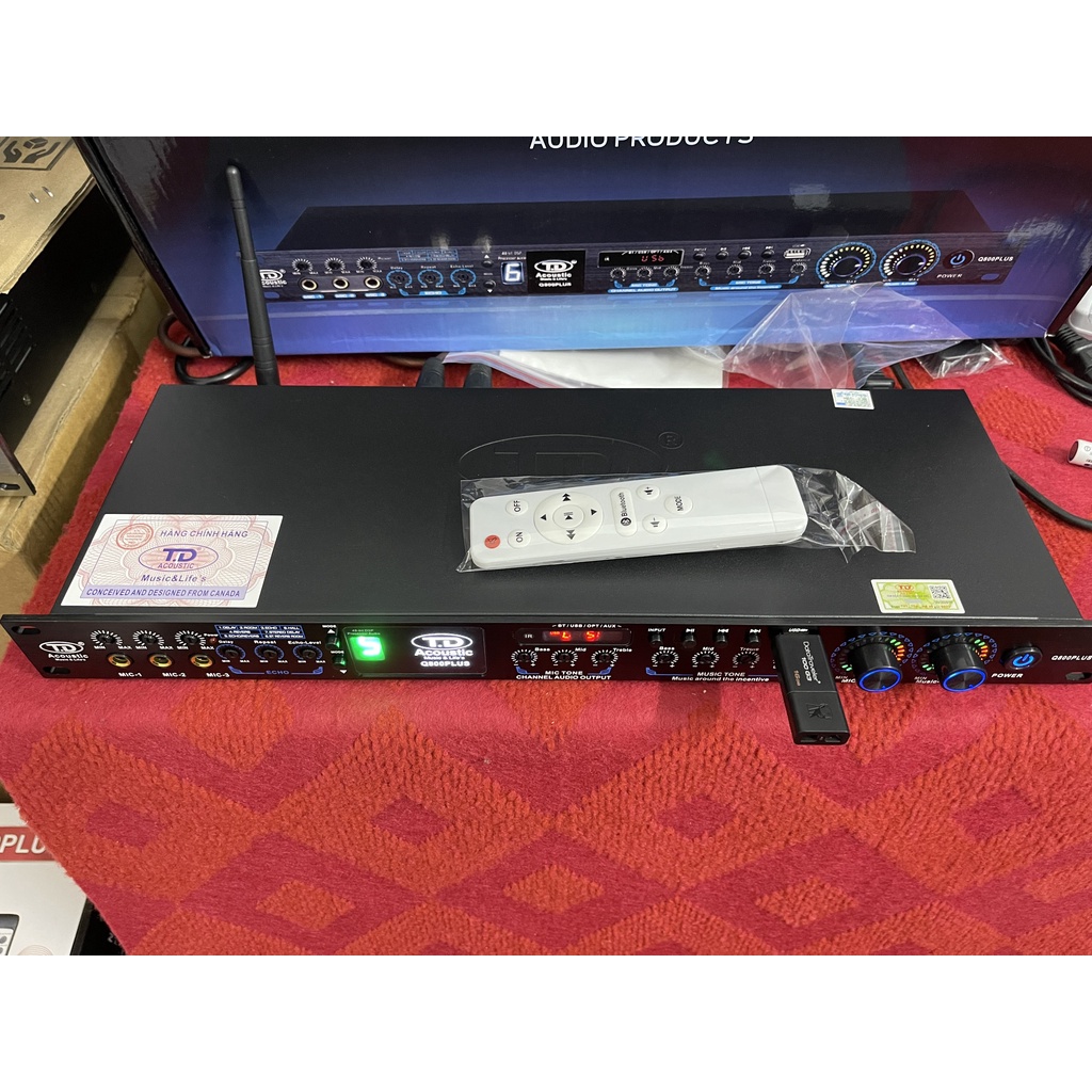 Vang cơ TD Q800 PLUS ( với 8 chế độ Echo), chống hú cực tốt
