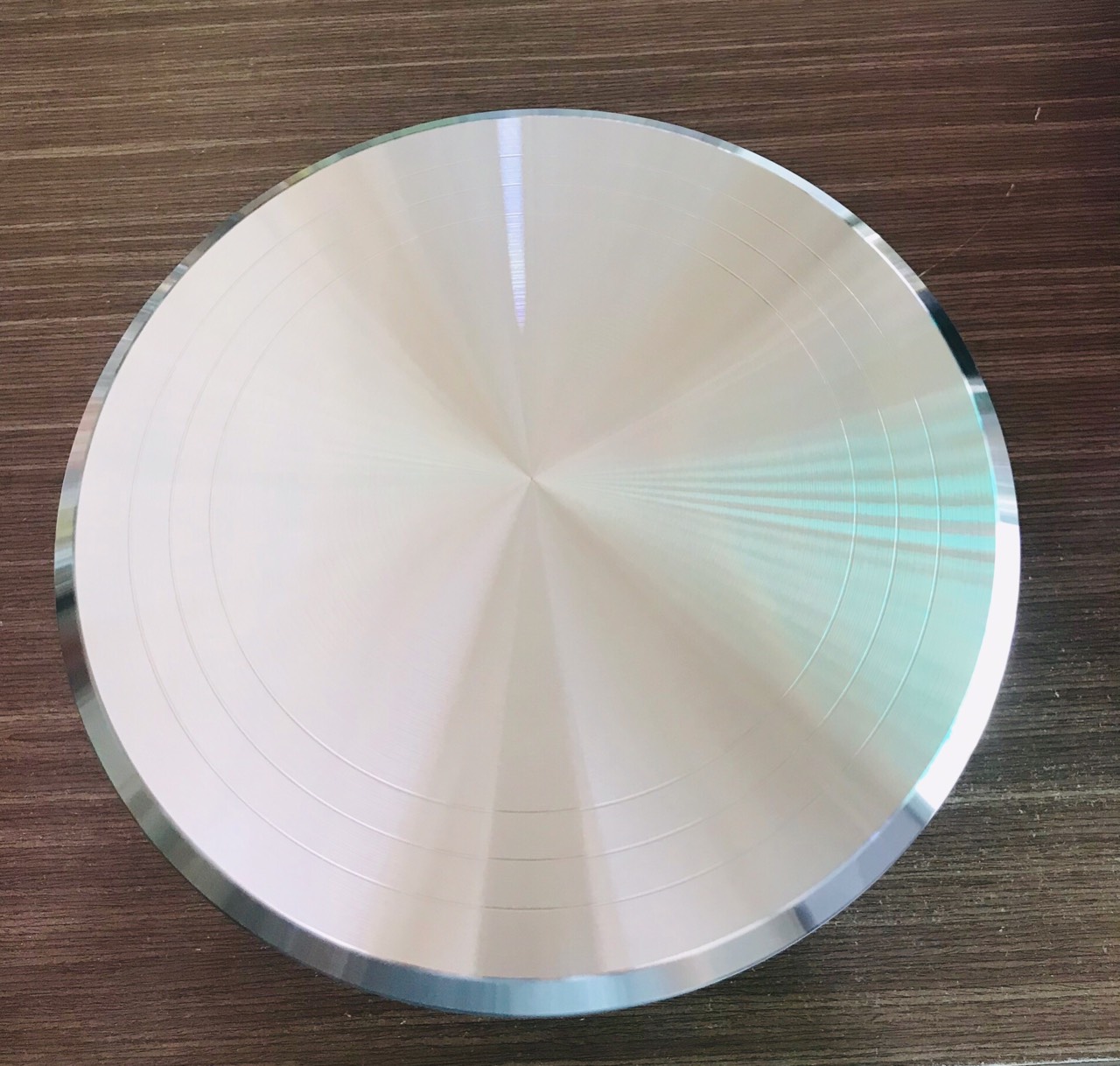 Bàn xoay bánh kem inox