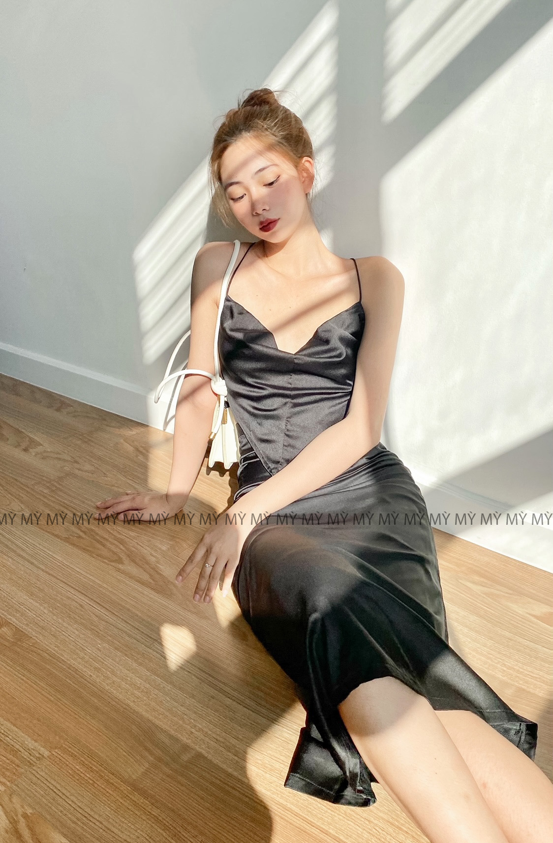 áo yếm nữ sexy cột dây hở lưng