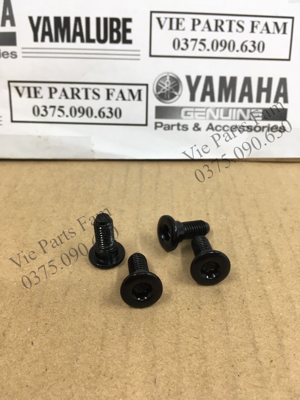 Ốc đĩa bánh sau Exciter 135 5 số 2011-2014 (giá 1 con)