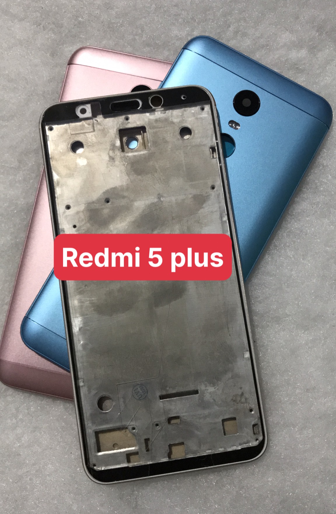 Bộ vỏ xiaomi Redmi 5 Plus (kèm nút bấm+kính camera)