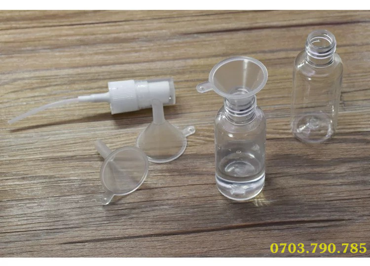 Phễu nhựa mini chiết mỹ phẩm