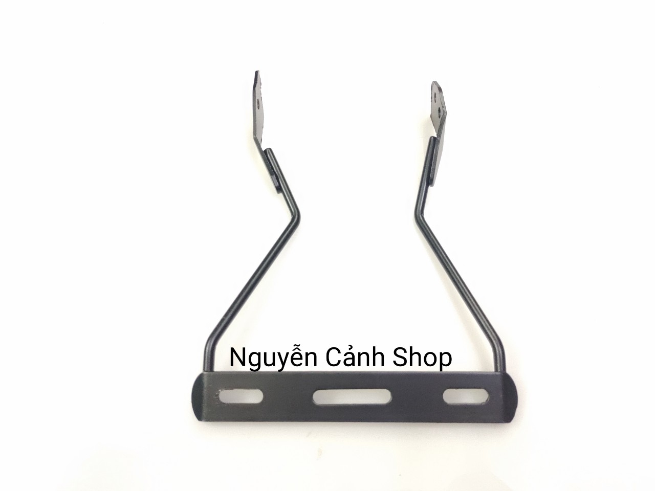 Pas bắt bản tên xe sonic