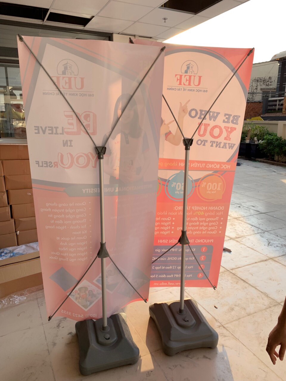 Standee Cản Gió, Standee Đế Nước 2 Mặt Ngoài Trời