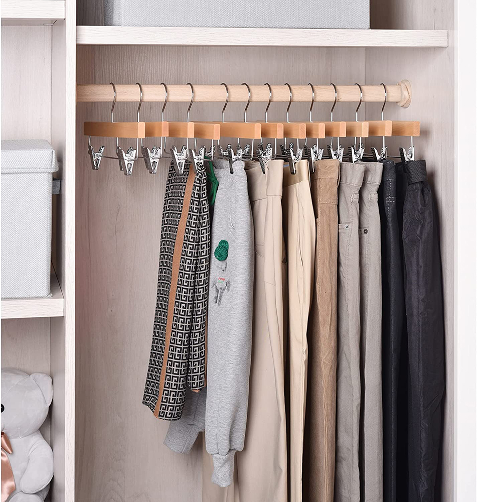 Wooden%20Suit%20Hangers%20Solid%20Wood%20Coat%20Hangers%20Heavy%20Smooth%20Finish%20Bulk%20Wooden%20Hangers%201pcs%20High-Grade%20Wooden%20Clothes%20Hanger%20-%20Image%207