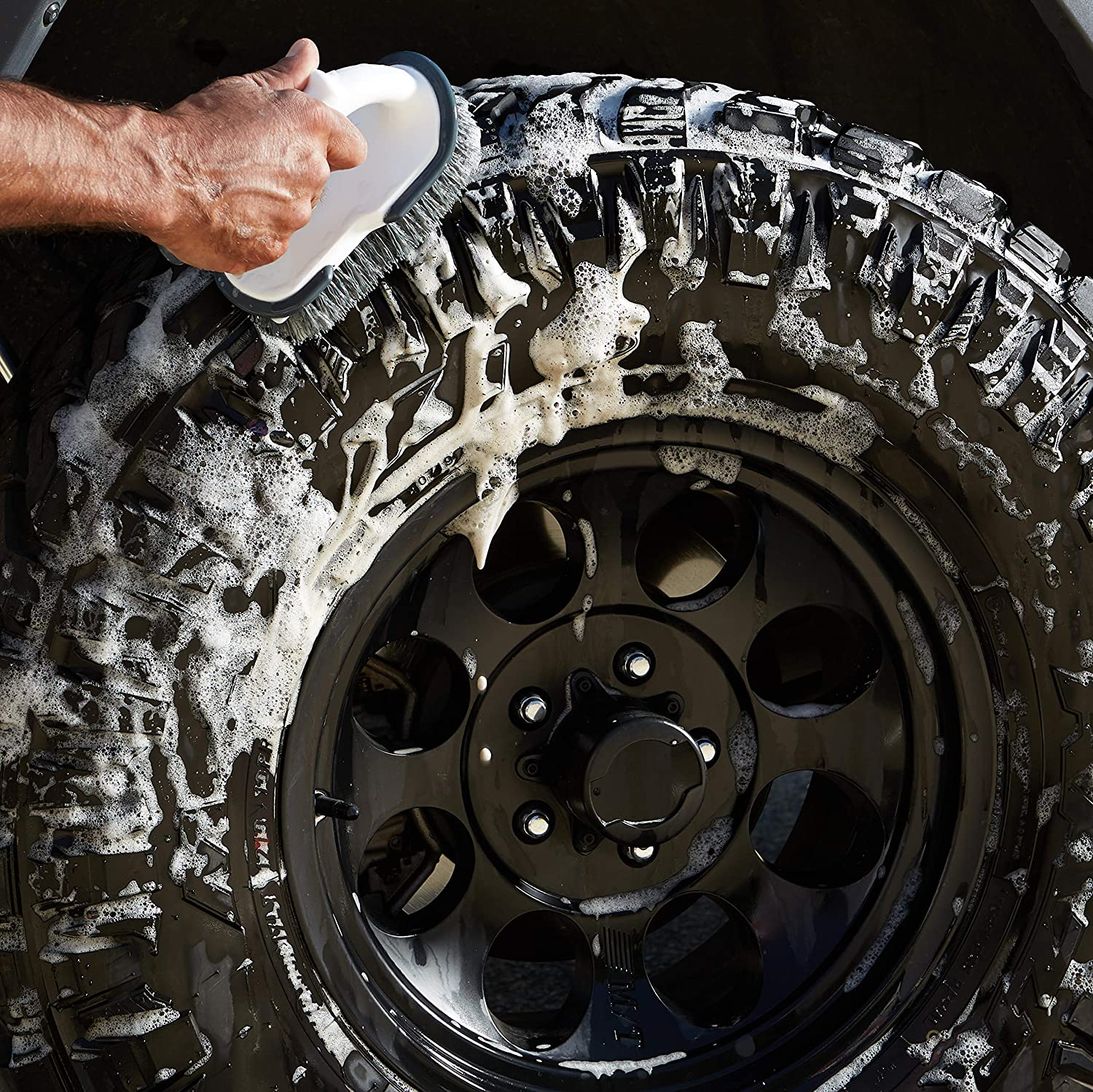 Relentless Drive Car Wheel Brush - Auto Detailing Car Wash Brush Ergo