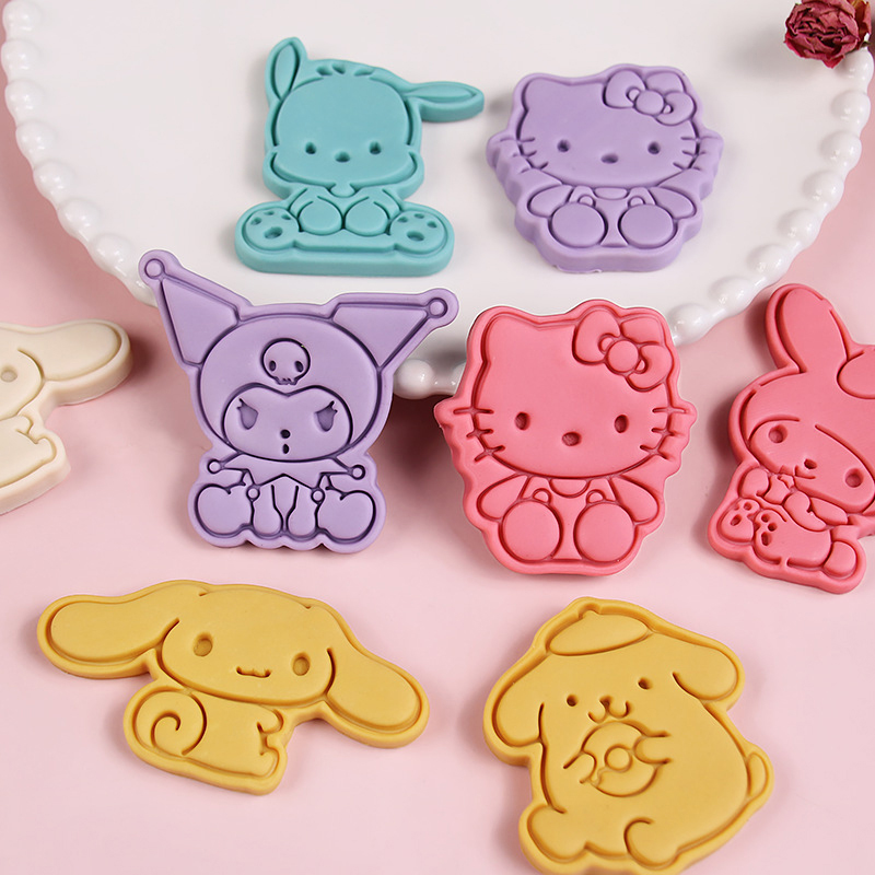 Kawaii%20Sanrio%20Cookie%20Molds%20Hello%20Kitty%20Cinnamoroll%20Kuromi%20Cutters%20Plastic%20Stamp%20Diy%20Fondant%20Cake%20Decorating%20Tools%20Sugar%20Mould%20FengshiHoot%20-%20Image%202