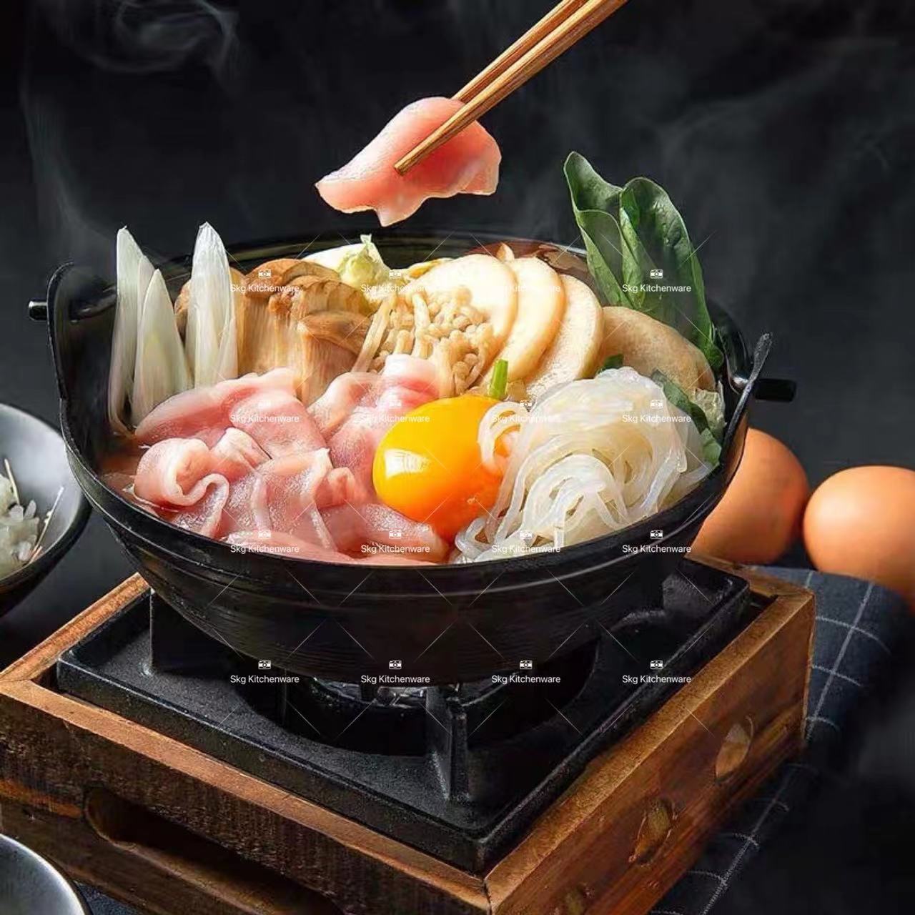 CAST IRON SUKIYAKI ROUND HOT POT JAPANESE HOT POT Lazada