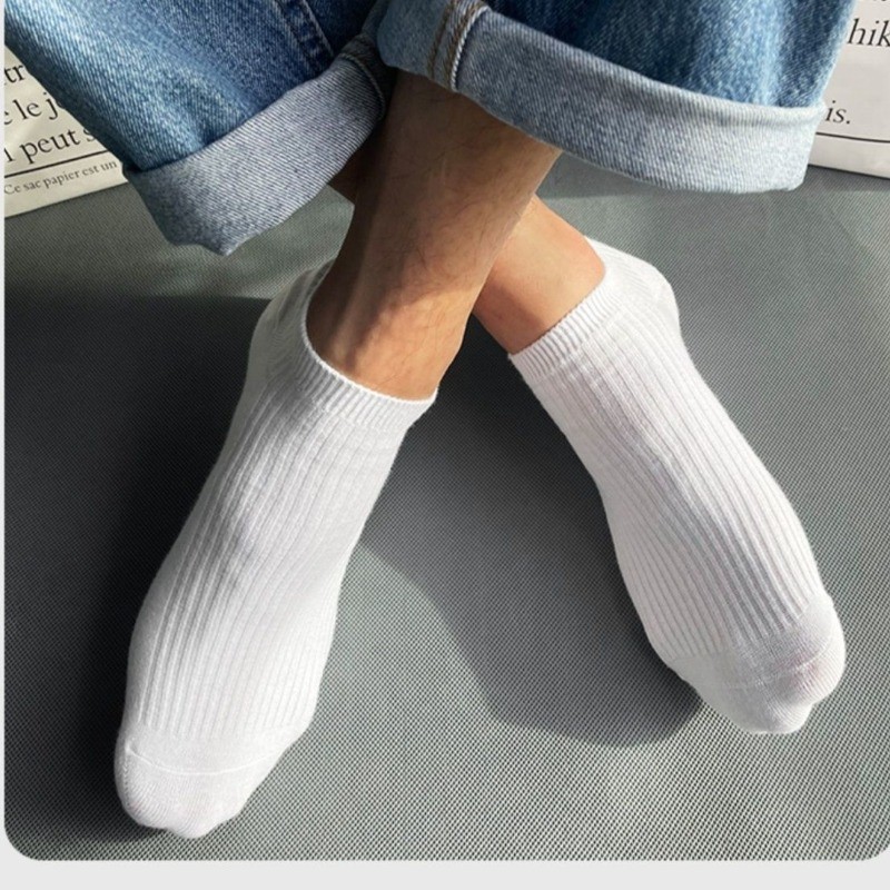 ECMLN Black and White Socks Unisex Ankle Socks Summer Sweat Absorbing Breathable Couple Boat Socks. 