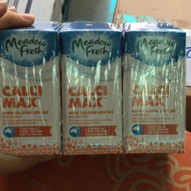 Sữa Meadow Fresh Max Canxi Thùng 24 Hộp 200Ml