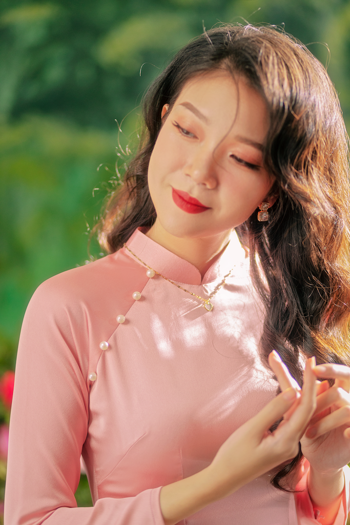 Sumire Store Áo dài Truyền thống Tú Lan